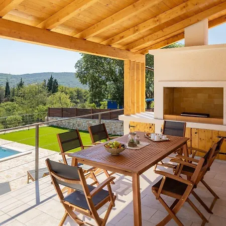 Ferienhaus Mit Privatpool Fur 6 Personen Ca 100 Qm In Dubrava Kod Sibenik, Dalmatien Norddalmatien * Dubrava (Sibenik-Knin)